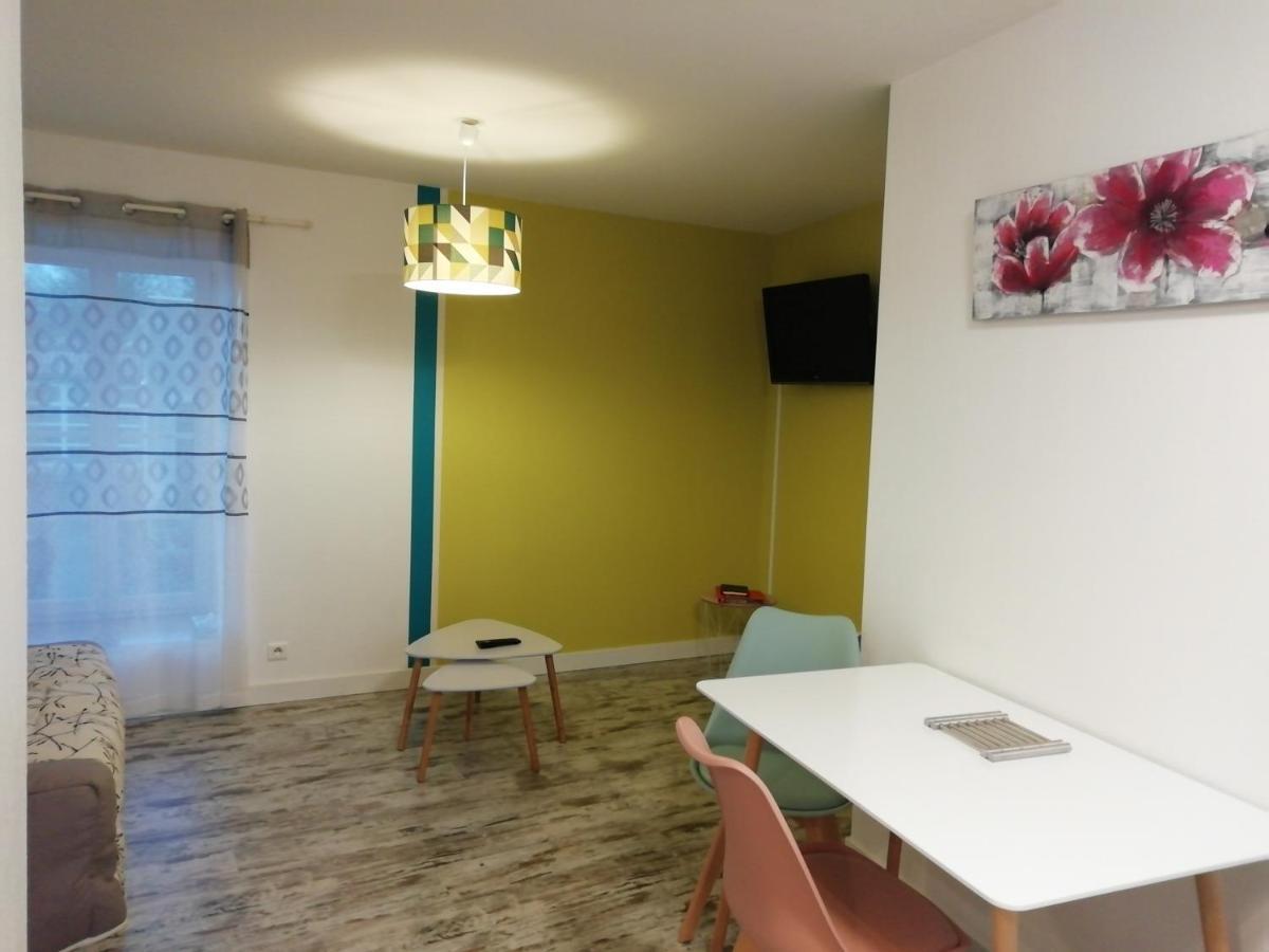 Joli Appartement, 1 Chambre, Au Coeur De Mouilleron St Germain Exteriér fotografie
